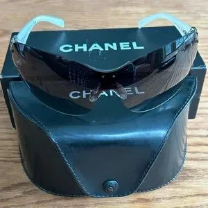 CHANEL | Accessories | Chanel 447 Rimless Sunglasses White  display picture 1